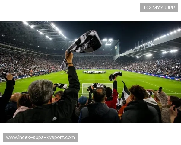 纽卡斯尔边路传中威胁曼城防线